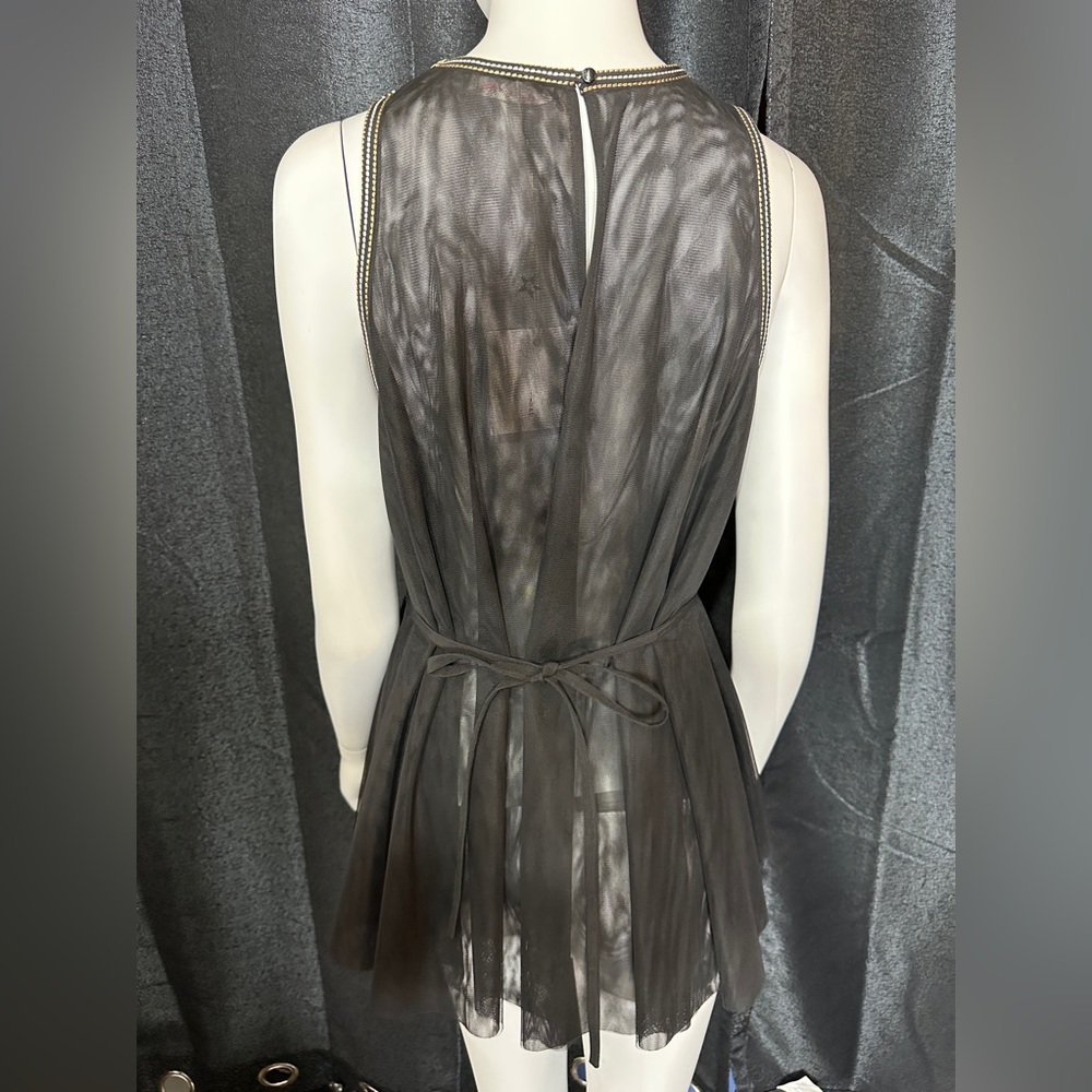 Sass & Bide sleeveless top - Size 6 - Picture 3 of 6
